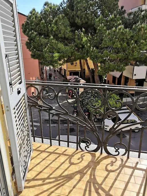 Apartment La Marina Near The Sea Varazze Ιταλία